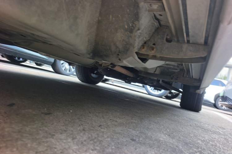 Used Honda CR-V 2008 2.0L automatic two-wheel drive urban version Chassis Rear Right