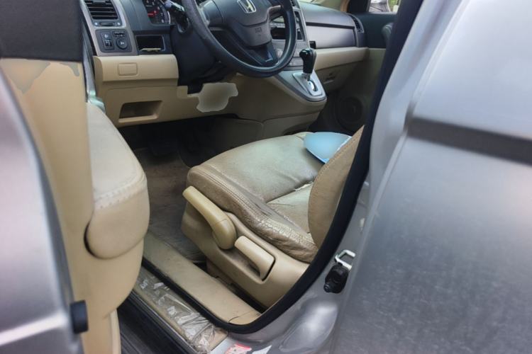 Used Honda CR-V 2008 2.0L automatic two-wheel drive urban version Driver Seat