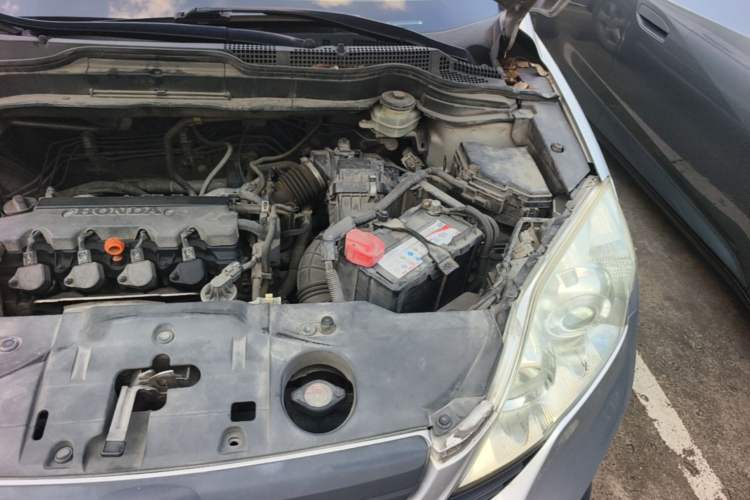 Used Honda CR-V 2008 2.0L automatic two-wheel drive urban version Engine Bay Left
