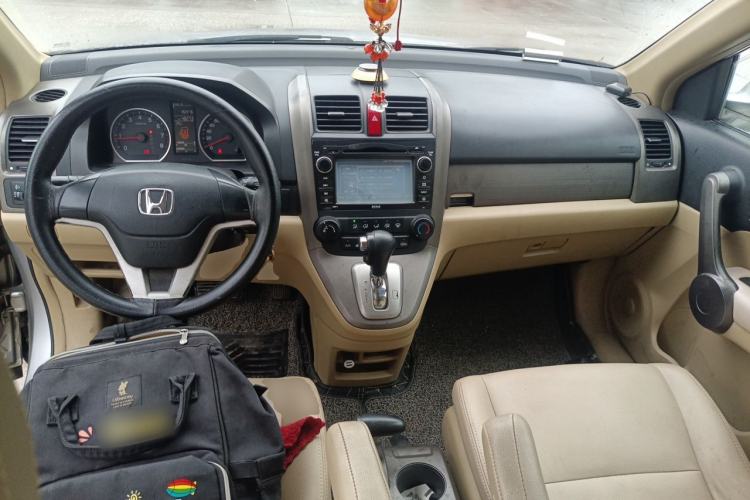 Used Honda CR-V 2008 2.0L automatic two-wheel drive urban version Center Console