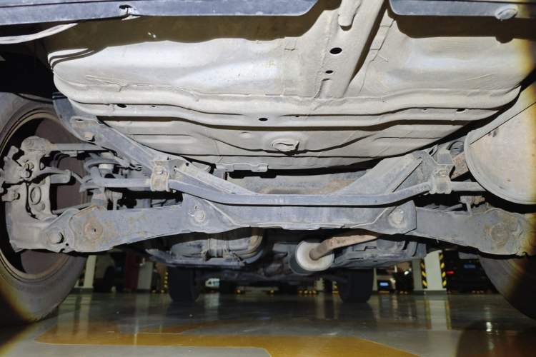 Used Honda CR-V 2008 2.0L automatic two-wheel drive urban version Chassis Rear