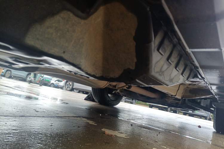 Used Honda CR-V 2008 2.0L automatic two-wheel drive urban version Chassis Rear Right