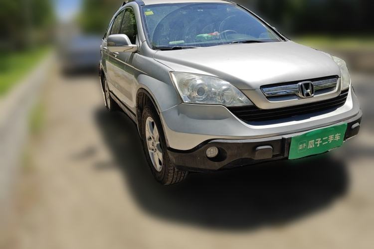 Used Honda CR-V 2008 2.0L automatic two-wheel drive urban version Front Right 45 Deg