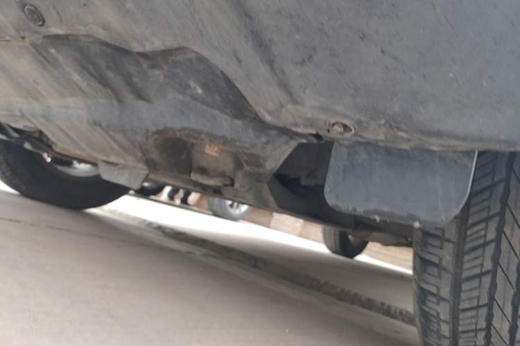 Used Honda CR-V 2008 2.0L automatic two-wheel drive urban version Chassis Front Left
