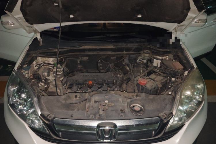 Used Honda CR-V 2008 2.0L manual two-wheel drive urban version Engine Bay