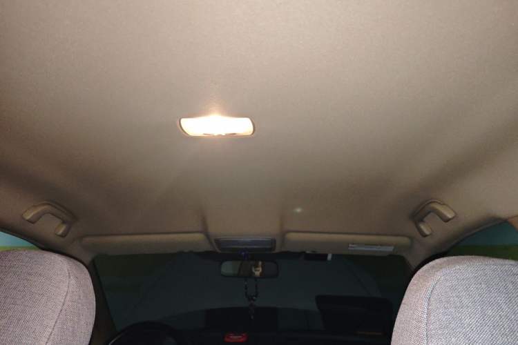 Used Honda CR-V 2008 2.0L manual two-wheel drive urban version Headliner