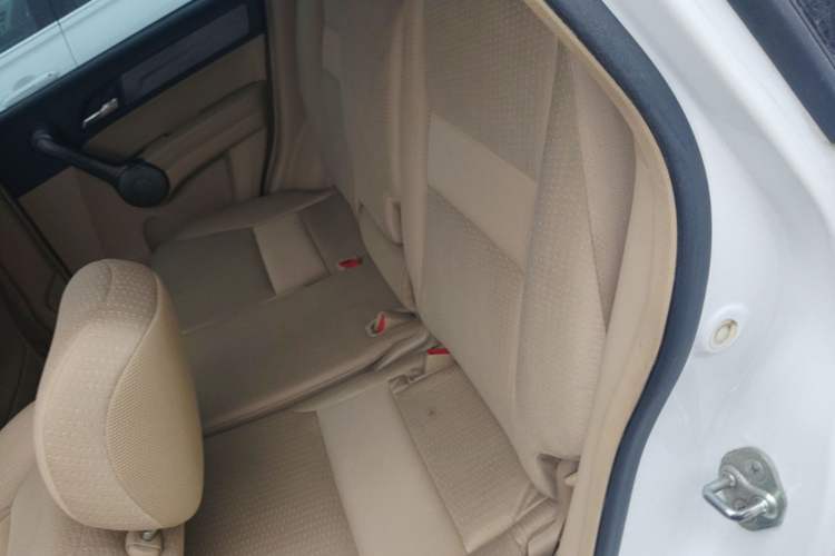 Used Honda CR-V 2008 2.0L automatic two-wheel drive urban version Left Rear Seat