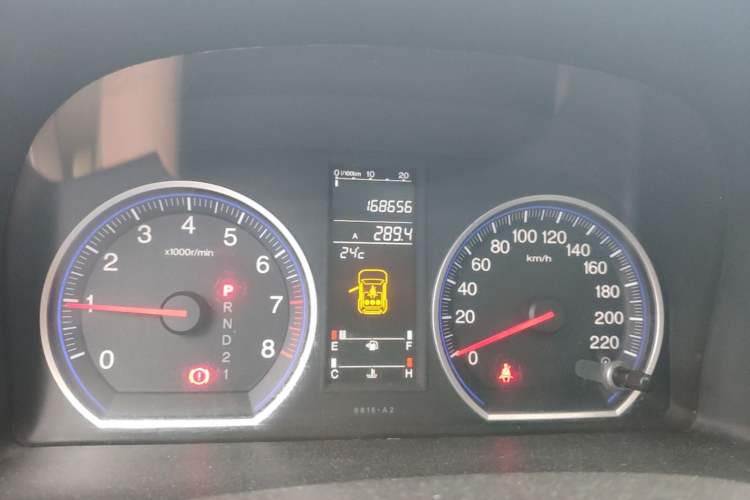 Used Honda CR-V 2008 2.0L automatic two-wheel drive urban version Odometer Close Up