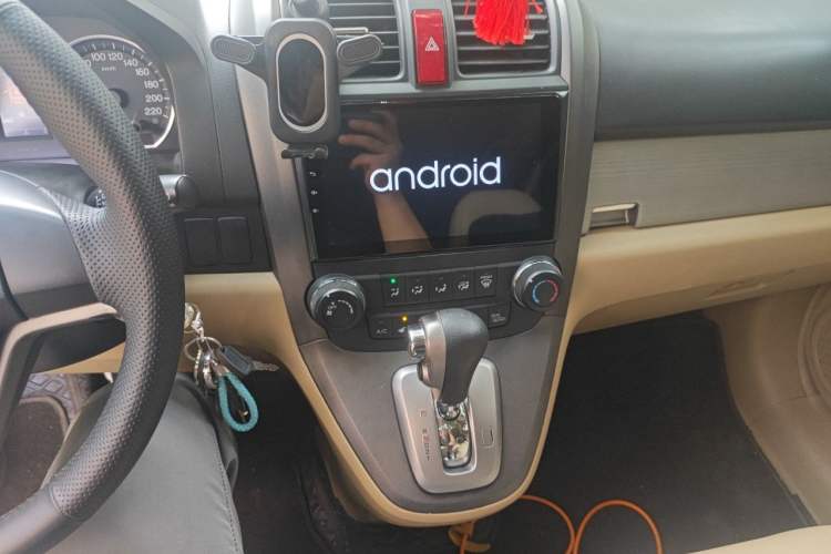 Used Honda CR-V 2010 2.0L Automatic Four-Wheel Drive Classic Edition Audio And AC Panel
