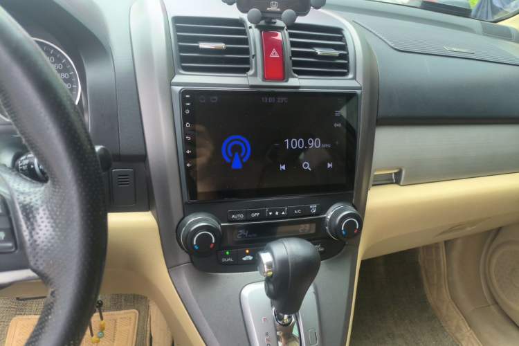 Used Honda CR-V 2010 2.4L Automatic Four-Wheel Drive Prestige Edition Audio And AC Panel