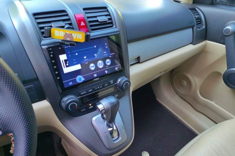 Used Honda CR-V 2010 2.4L automatic four-wheel drive luxury version Audio And AC Panel