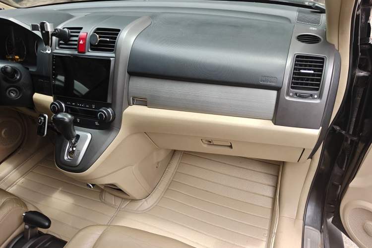 Used Honda CR-V 2010 2.4L automatic four-wheel drive luxury version Audio And AC Panel