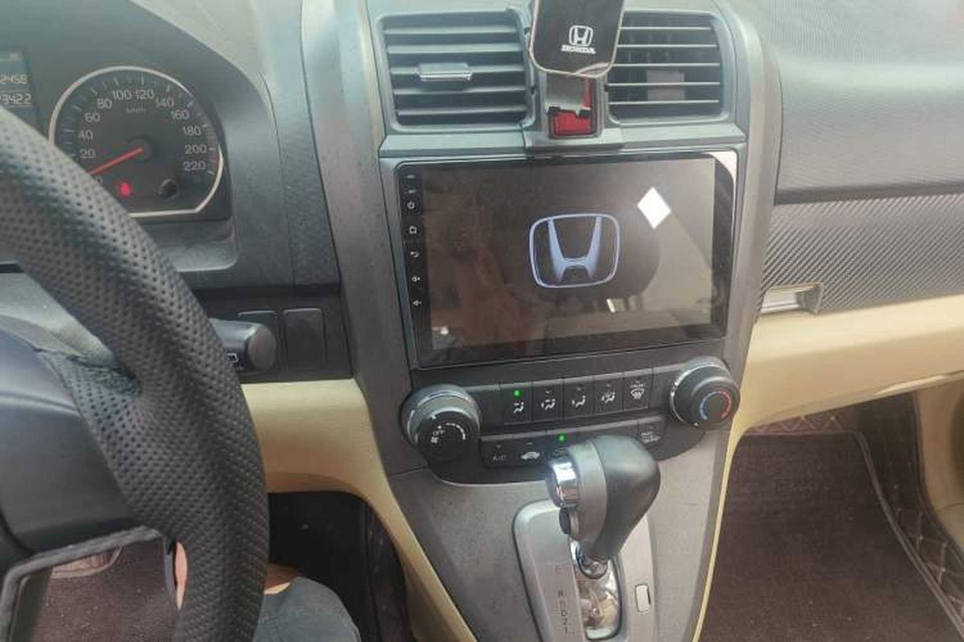 Used Honda CR-V 2010 2.0L automatic two-wheel drive urban version Audio And AC Panel