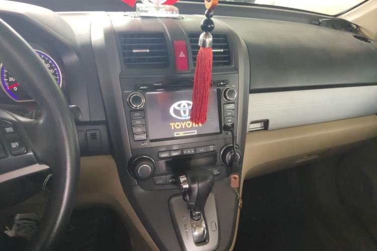 Used Honda CR-V 2010 2.4L automatic four-wheel drive luxury version Audio And AC Panel