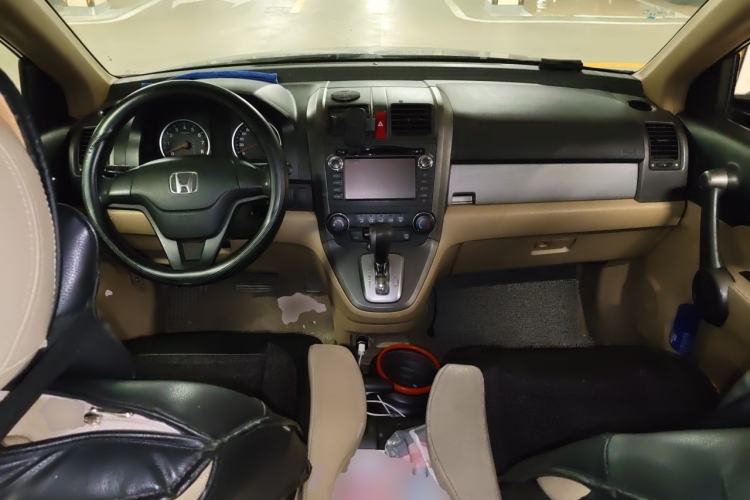 Used Honda CR-V 2010 2.0L automatic two-wheel drive urban version Center Console