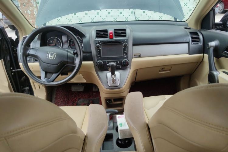 Used Honda CR-V 2010 2.0L automatic two-wheel drive urban version Center Console