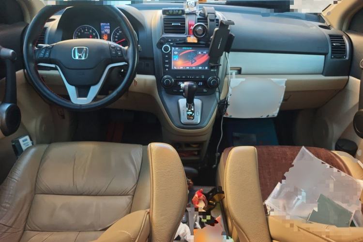 Used Honda CR-V 2010 2.4L automatic four-wheel drive luxury version Center Console