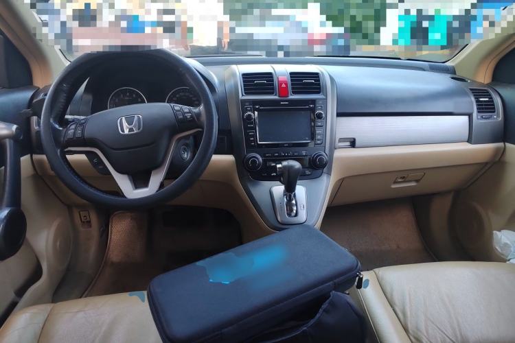 Used Honda CR-V 2010 2.4L Automatic Four-Wheel Drive Prestige Navigation Edition Center Console