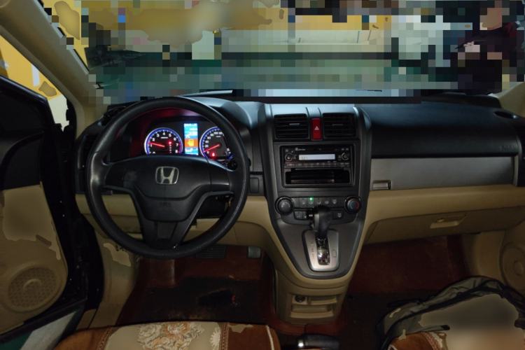Used Honda CR-V 2010 2.0L automatic two-wheel drive urban version Center Console