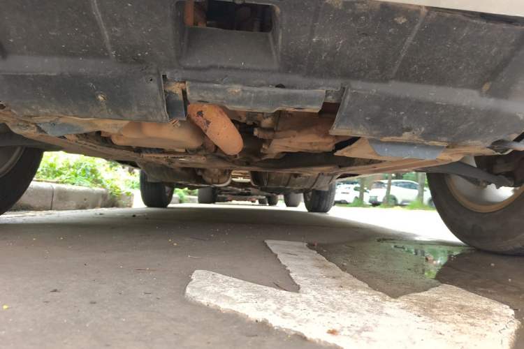 Used Honda CR-V 2010 2.0L manual two-wheel drive urban version Chassis Front
