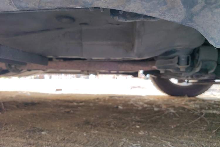 Used Honda CR-V 2010 2.0L automatic two-wheel drive urban version Chassis Front Right