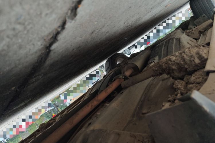 Used Honda CR-V 2010 2.0L Automatic Four-Wheel Drive Classic Edition Chassis Front Right