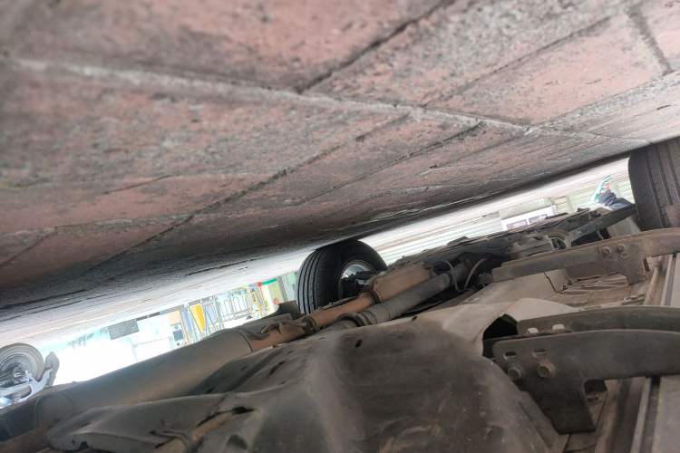Used Honda CR-V 2010 2.4L Automatic Four-Wheel Drive Prestige Navigation Edition Chassis Rear Left