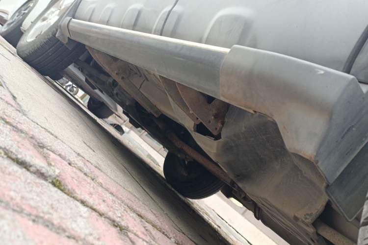 Used Honda CR-V 2010 2.0L automatic two-wheel drive urban version Chassis Rear Left