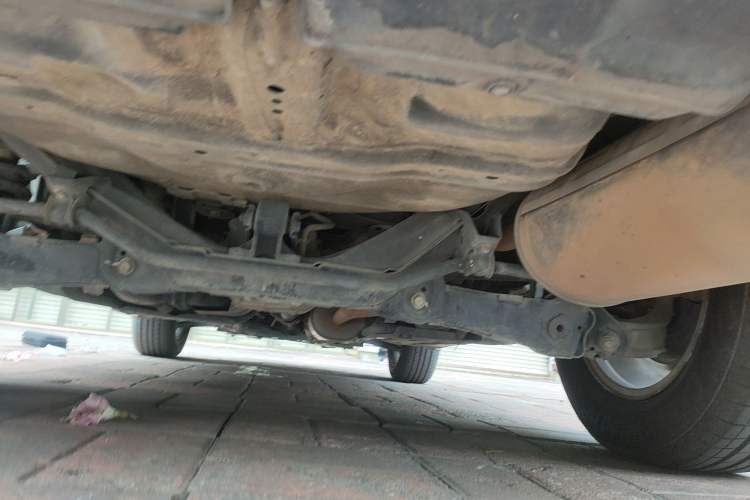 Used Honda CR-V 2010 2.4L Automatic Four-Wheel Drive Prestige Navigation Edition Chassis Rear