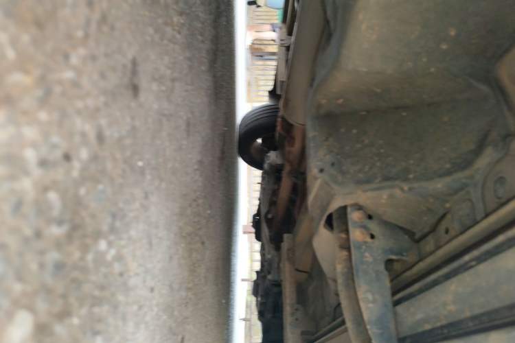 Used Honda CR-V 2010 2.0L automatic two-wheel drive urban version Chassis Rear Right
