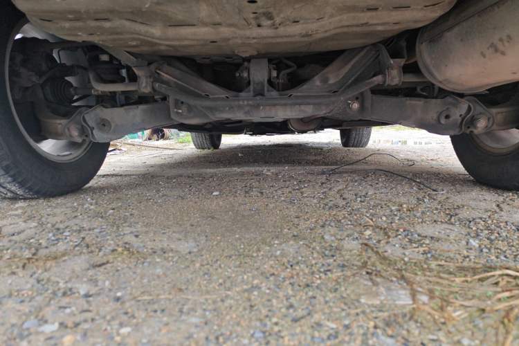 Used Honda CR-V 2010 2.4L automatic four-wheel drive luxury version Chassis Rear