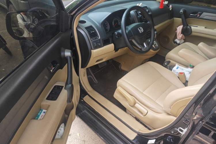 Used Honda CR-V 2010 2.0L Automatic Four-Wheel Drive Classic Edition Driver Seat