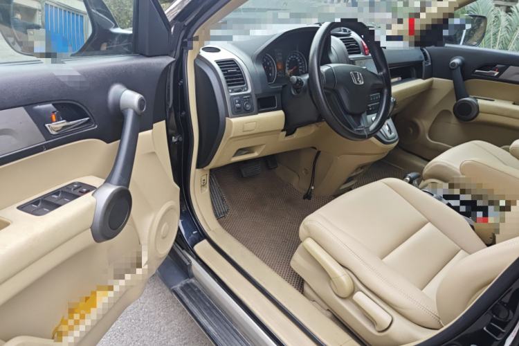 Used Honda CR-V 2010 2.0L automatic two-wheel drive urban version Driver Seat