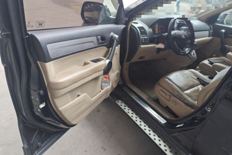 Used Honda CR-V 2010 2.4L automatic four-wheel drive luxury version Driver Seat