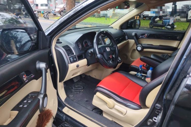 Used Honda CR-V 2010 2.0L automatic two-wheel drive urban version Driver Seat