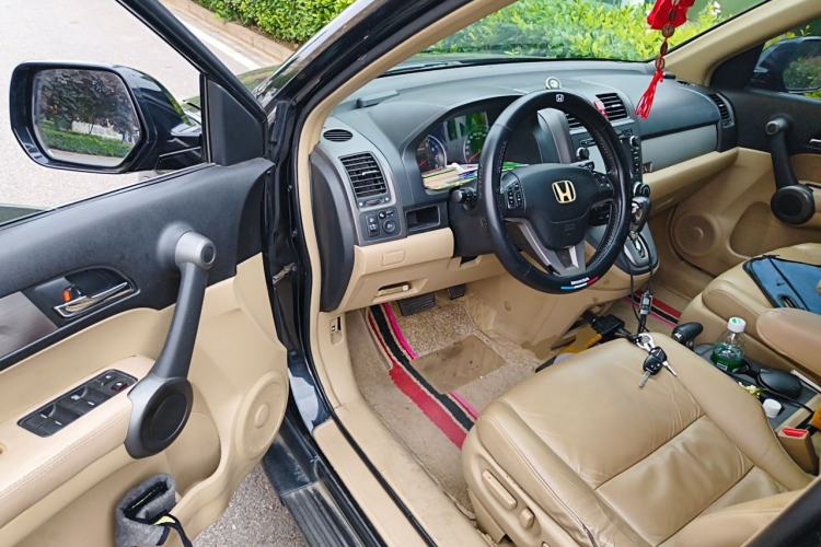 Used Honda CR-V 2010 2.4L automatic four-wheel drive luxury version Driver Seat