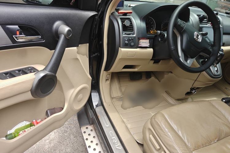 Used Honda CR-V 2010 2.4L automatic four-wheel drive luxury version Driver Seat