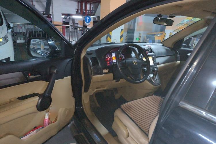 Used Honda CR-V 2010 2.0L automatic two-wheel drive urban version Driver Seat