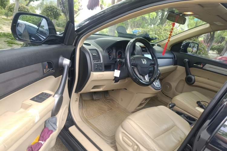 Used Honda CR-V 2010 2.4L automatic four-wheel drive luxury version Driver Seat