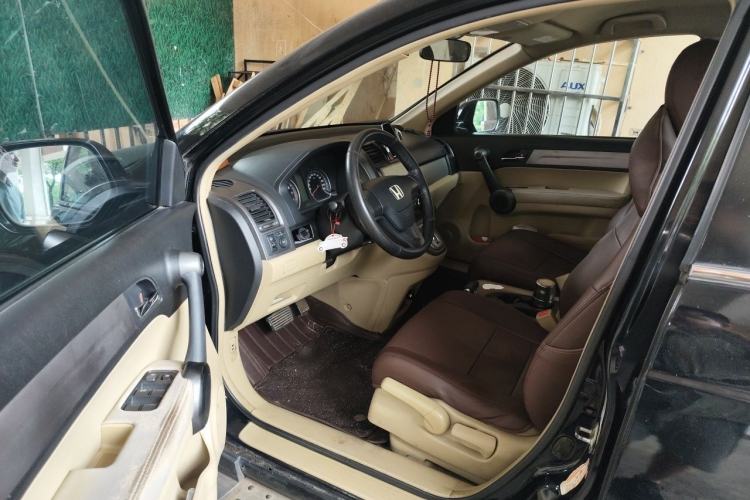 Used Honda CR-V 2010 2.0L automatic two-wheel drive urban version Driver Seat