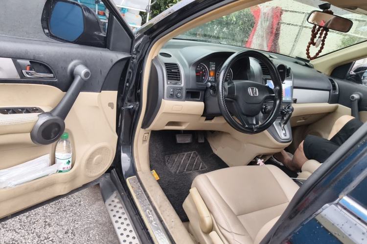 Used Honda CR-V 2010 2.0L automatic two-wheel drive urban version Driver Seat