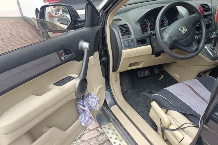 Used Honda CR-V 2010 2.0L automatic two-wheel drive urban version Driver Seat