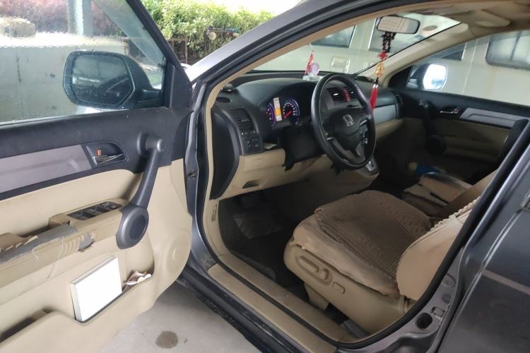 Used Honda CR-V 2010 2.4L automatic four-wheel drive luxury version Driver Seat