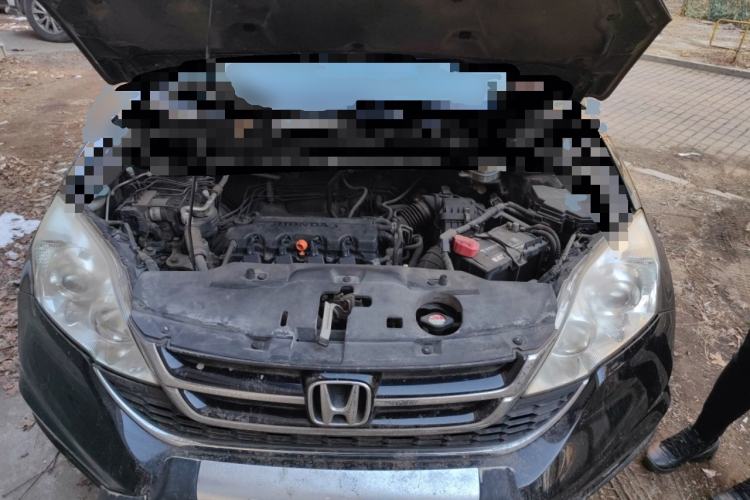 Used Honda CR-V 2010 2.0L automatic two-wheel drive urban version Engine Bay