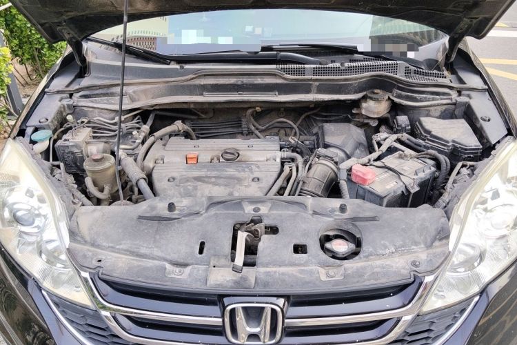 Used Honda CR-V 2010 2.4L Automatic Four-Wheel Drive Prestige Edition Engine Bay