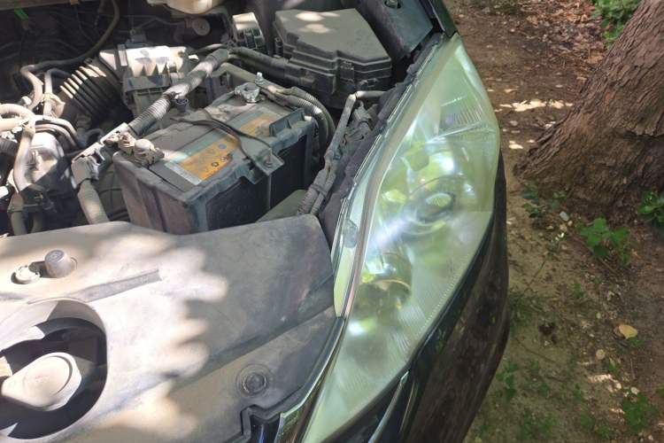 Used Honda CR-V 2010 2.0L Automatic Four-Wheel Drive Classic Edition Engine Bay Left