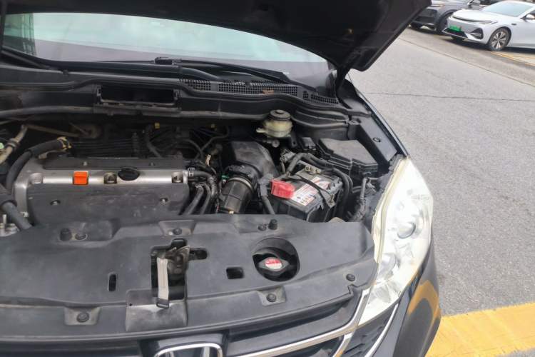 Used Honda CR-V 2010 2.4L Automatic Four-Wheel Drive Prestige Edition Engine Bay Left