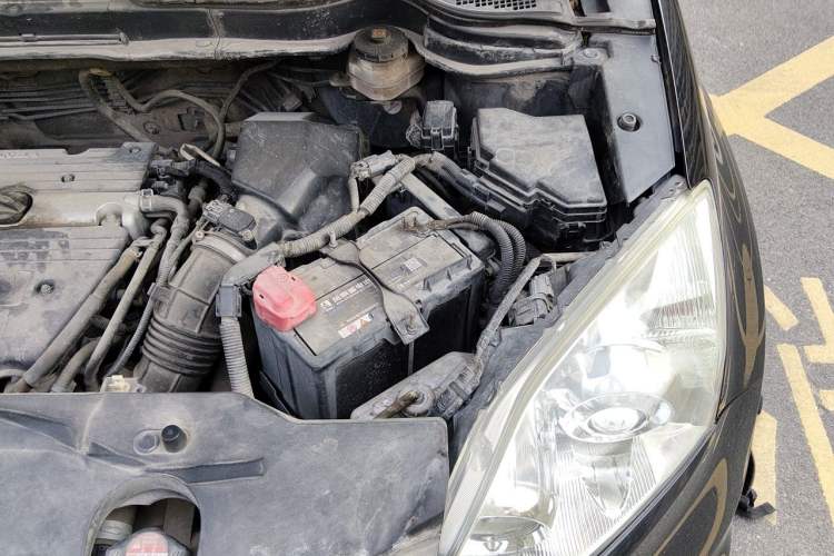 Used Honda CR-V 2010 2.4L Automatic Four-Wheel Drive Prestige Edition Engine Bay Left