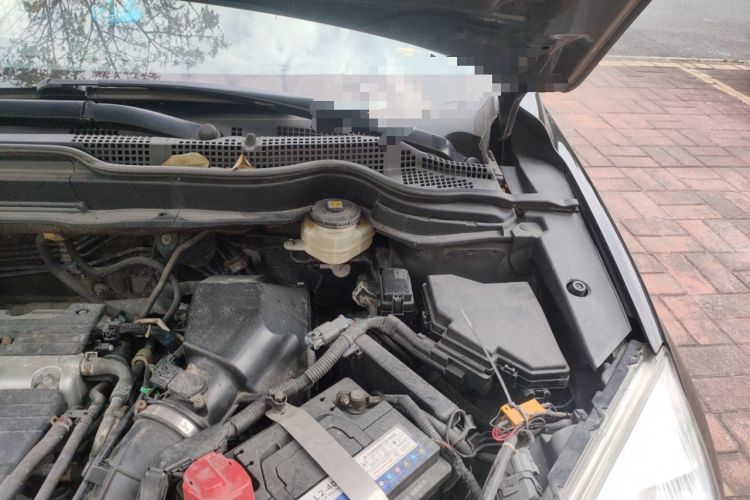 Used Honda CR-V 2010 2.4L Automatic Four-Wheel Drive Prestige Navigation Edition Engine Bay Left