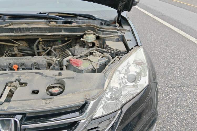 Used Honda CR-V 2010 2.0L automatic two-wheel drive urban version Engine Bay Left